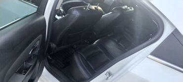 Chevrolet: Chevrolet Cruze: 1.4 l | 2015 il 20016 km Sedan -da lalafo.az — 15 Chevrolet: Chevrolet Cruze: 1.4 l | 2015 il 20016 km Sedan — 15