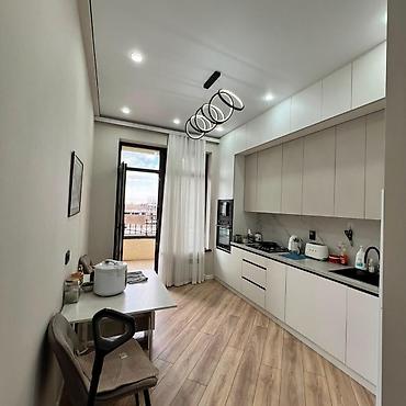 1 бөлмө, 52 м², Асанбай мкр Элитка, 2 кабат, Евро оңдоо