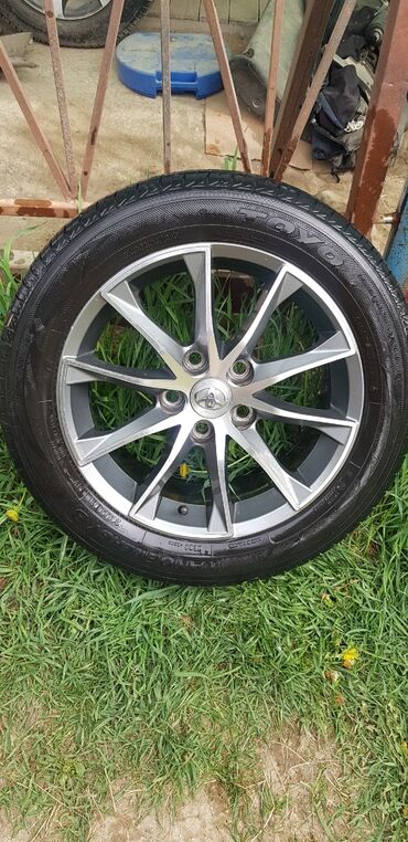 машина ман: Колеса размер 16 на tayota camry
цена 5000с at lalafo.kg машина ман: Колеса размер 16 на tayota camry
цена 5000с