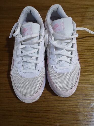 bele čizme: Nike, 37.5, color - White