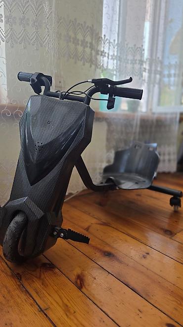 drift car elektrikli scooter: Elektrik drift skuter – üçtəkərli, aşağı oturacaqlı model - Ön — 3