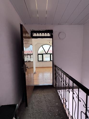 emmi tikis fabriki: Mənzil Kirayə verilir, 2 otaq, 54 kv Xırdalanda təzə bazara yaxın,3 — 2