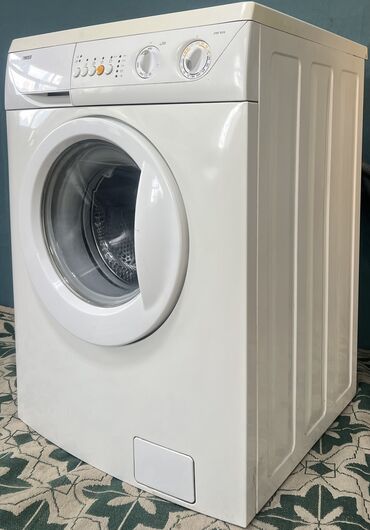 Стиральные машины: Стиральная машина Zanussi, Автомат, До 6 кг, Полноразмерная