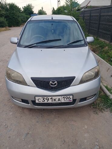 Mazda: Mazda Demio: 1.3 л, Автомат, Бензин, Хэтчбэк