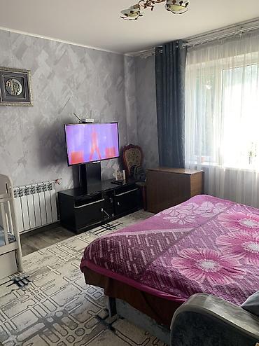 Продажа квартир: Продается квартира барачного типа. Две комнаты — 22