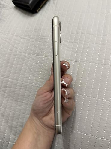 купить бу айфон 8: IPhone 11, Б/у, 128 ГБ, Белый, Защитное стекло, Чехол — 4