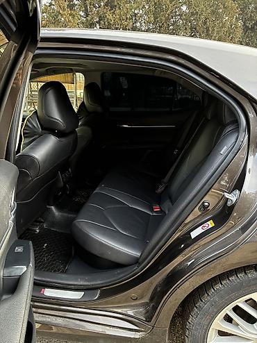тайота фурандер: Toyota Camry: 2018 г., 2.5 л, Вариатор, Гибрид, Седан — 10