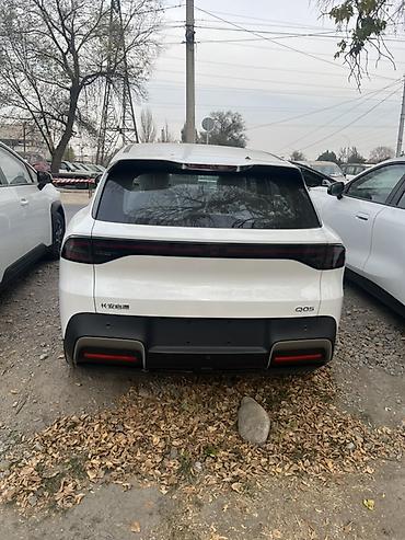 xpeng p7: Changan Qiyuan Q05: 2026 г., Электромобиль, Кроссовер — 2