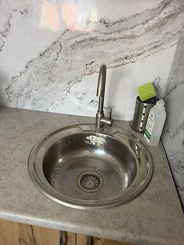 Кухонные гарнитуры: Б/У Кухонный гарнитур Рпзмеры: -верхний блок длина 1,15-70-30 — 6