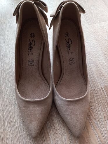 cipele za odelo: Pumps, 38