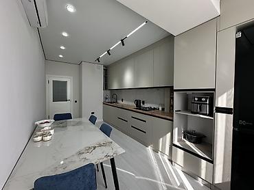 Продажа квартир: 3 комнаты, 95 м², Элитка, 3 этаж, Евроремонт — 4