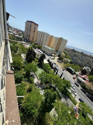 Köhnə tikili: Bakı, 3 otaqlı, Köhnə tikili, m. Əhmədli, 82 kv. m -da lalafo.az — 18 Köhnə tikili: Bakı, 3 otaqlı, Köhnə tikili, m. Əhmədli, 82 kv. m — 18