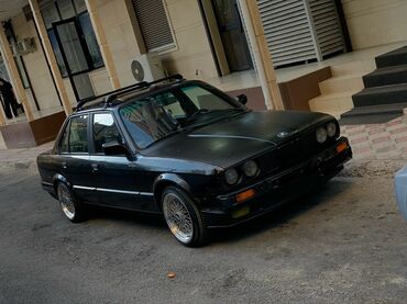 BMW: BMW 3 series: 1991 г., 1.6 л, Механика, Бензин, Седан