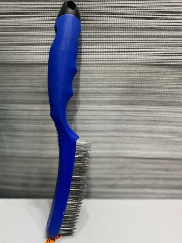 щётка для дрели: Металлическая щётка с пластиковой рукояткой (ручная, прямоугольная