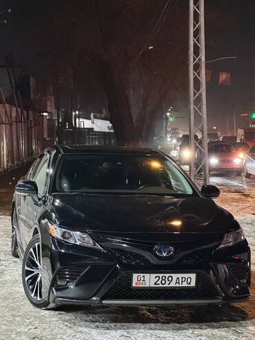 Toyota: Toyota Camry: 2019 г., 2.5 л, Типтроник, Гибрид, Седан