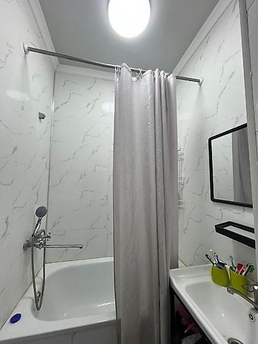 Продажа коттеджей и домов: 🏡 ПРОДАЕТСЯ БОЛЬШОЙ ДОМ 🏡 📍 Район: Сокулук 🛏 Комнат: 7 📐 Площадь — 4