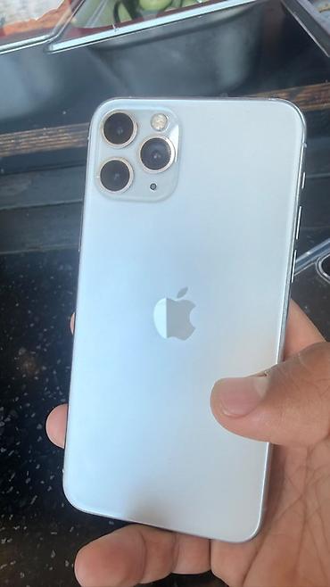 Apple iPhone: IPhone 11 Pro, Б/у, 256 ГБ, Серебристый — 2