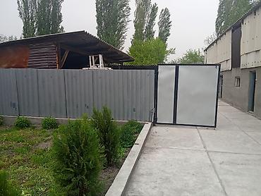 Продажа коттеджей и домов: Продается частный дом с большим благоустроенным двором времянка тапчан — 6