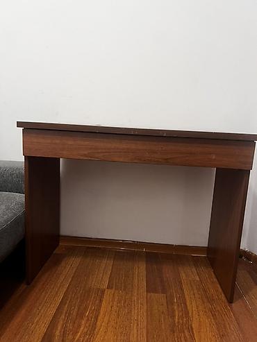 Mebel: Kompakt yazı/konsole masası - Material: MDF/LDSP əsaslı, qoz