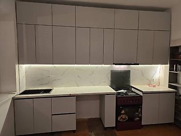 Кухонные гарнитуры: Кухонный гарнитур — 27