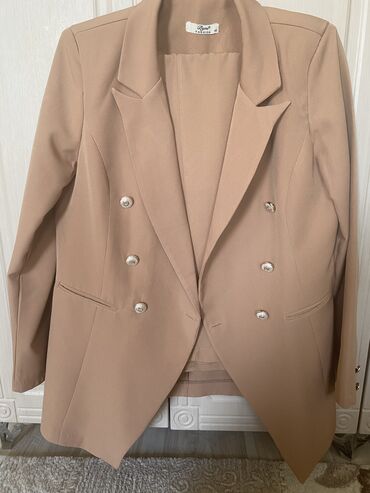 белые мужские костюмы: Enli şalvarlı dəst (95almışdım)sadəcə ləkəsi var deyə 20 azn verirəm