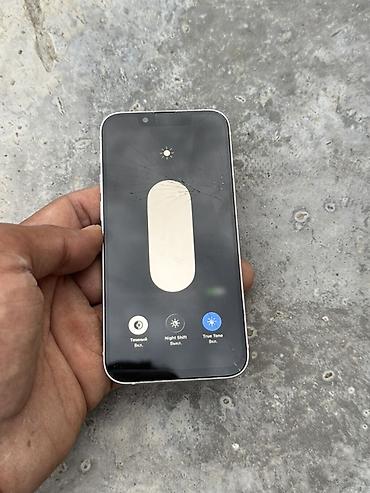 Apple iPhone: IPhone 13 мини, розовый - Корпус: плоские грани из алюминия, задняя — 9