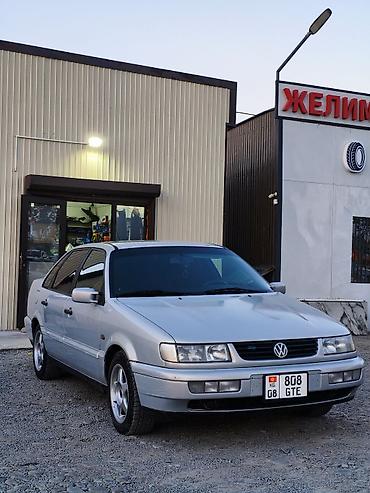 коробка портер 1: Volkswagen Passat: 1996 г., 1.6 л, Механика, Бензин, Седан — 1