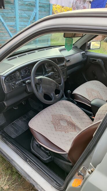 купить фары на пассат б3: Volkswagen Vento: 1983 г., 1.8 л, Механика, Бензин, Седан