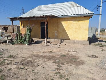 продаю в связи с переездом: Үй, 5 кв. м, 3 бөлмө, ПСО (өз алдынча бүтүрүү)