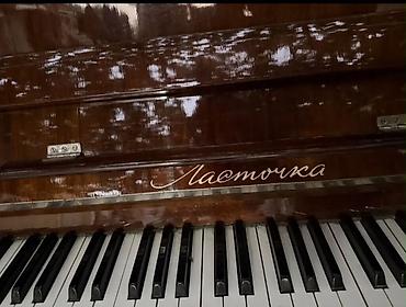 Бытовая техника: Piano satilir tecili sadece kunc hisselerinde prablem var sesi yaxsidi — 1