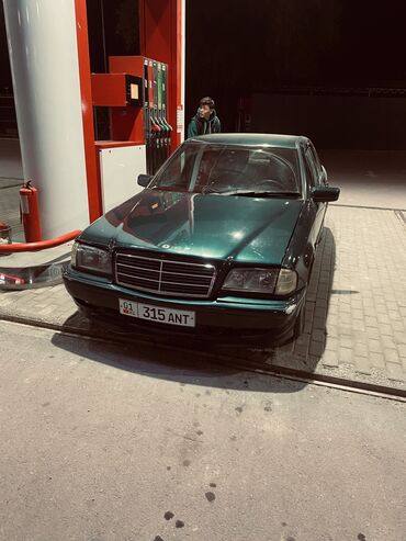 мерс 124 2 плита: Mercedes-Benz C-Class: 1995 г., 2.2 л, Механика, Дизель, Седан