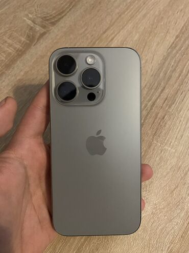 Apple iPhone: IPhone 15 Pro, 128 GB, Natural Titanium, Face ID