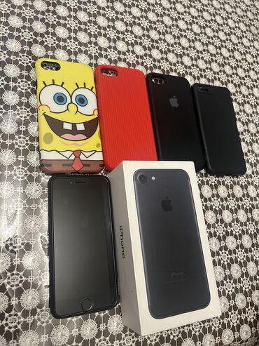 Apple iPhone: IPhone 7, Б/у, 256 ГБ, Черный, Наушники, Зарядное устройство, Защитное стекло, 76 %
