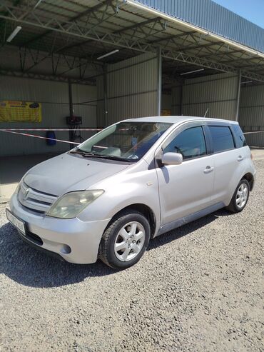 срочна сатылат машина: Toyota ist: 2003 г., 1.3 л, Автоматтык, Бензин, Хетчбек