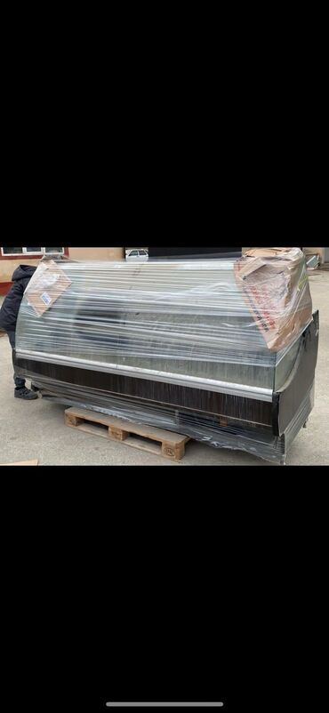 Divanlar: Vitrin soyuducu
190sm 600azn
250sm 800azn
Mehemmedi 9917 leli