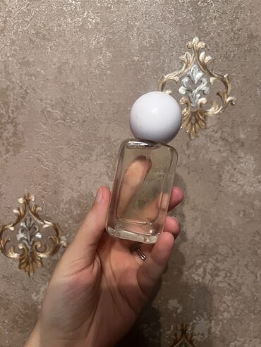 Kosmetika: Armani Si yeni 30 ml . Qalıcı və
keyfiyətli🌸