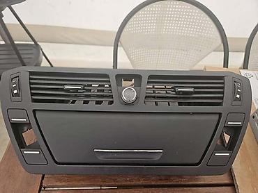 2002 mazda 626: RESETKA VENTILACIJE CENTRALNA ZA CITROEN C4 PICASSO ZA 2012. GOD — 1