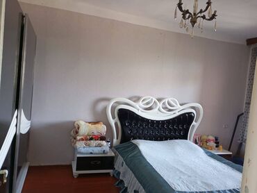 Köhnə tikili: Bakı, Hövsan qəs., 3 otaqlı, Köhnə tikili, 70 kv. m — 3