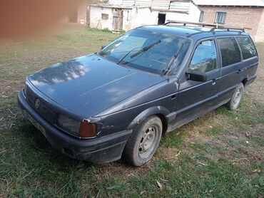расрочкага машина алам: Volkswagen Passat Variant: 1988 г., Механика, Бензин
