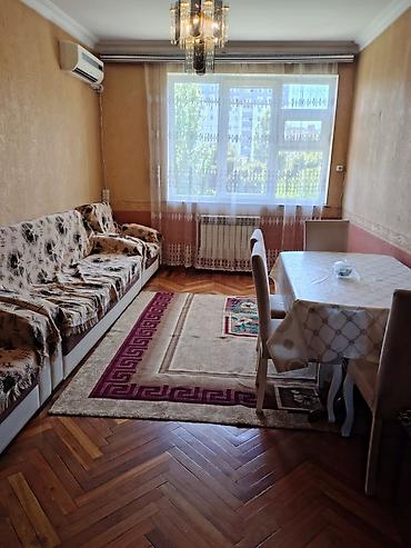ecemi: Ina Memar Əcəmi met. yaxınlığında 4-mkr Göz Xəstaxanasının yanında — 1