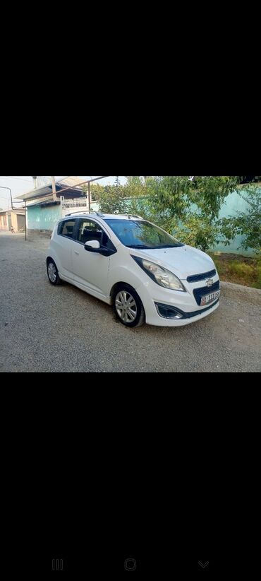 Chevrolet: Chevrolet Spark: 2015 г., 1.1 л, Автомат, Бензин, Хэтчбэк