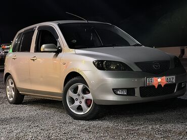 Mazda: Mazda Demio: 2003 г., 1.3 л, Автомат, Бензин, Хэтчбэк