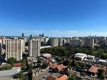 Mənzillər: 3 otaqlı, Yeni tikili, 134 kv. m — 10