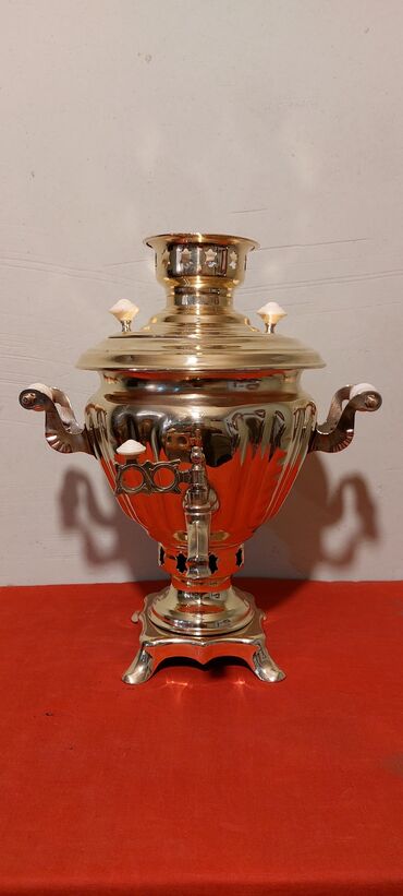 Digər çaydanlar: Klassik samovar dəsti - Material: cilalanmış metal korpus (gümüşü və — 7