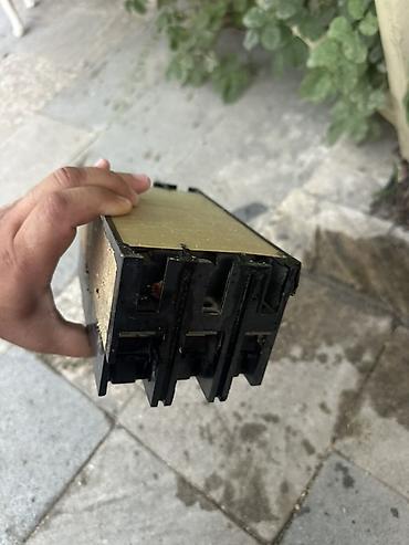 ucuz mal: Məhsul: 3 fazalı avtomat açar (sərt korpuslu, şiber tipli) — 4