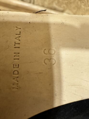 Basanoşka və səndəllər: Ölçü: 36, rəng - Sarı, İşlənmiş — 8