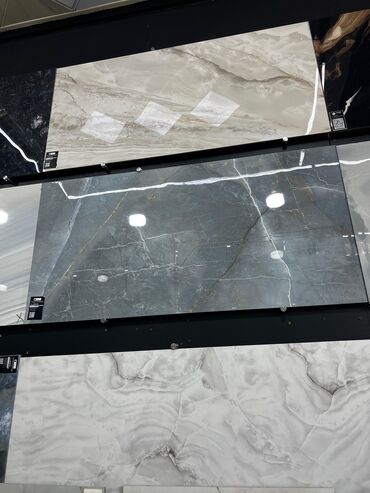 Böyük ölçülü keramika/porcelan plitələr – mərmər effektli kolleksiya