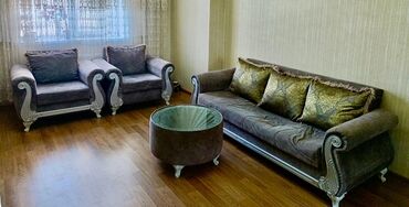 Rəflər: İşlənmiş, Divan, 2 kreslo, Açılan