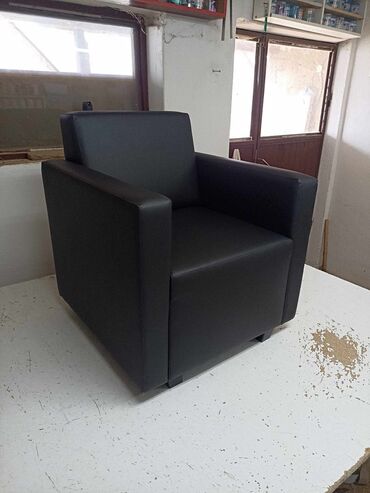 Fotelje: 08. Fotelja od 15000 do 18500 Dvosed 20500 do 25500 Trosed 25500 do — 11