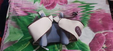 ролтор: Массажер для шеи и плеч с накидкой и ремнями фиксации. - Конструкция